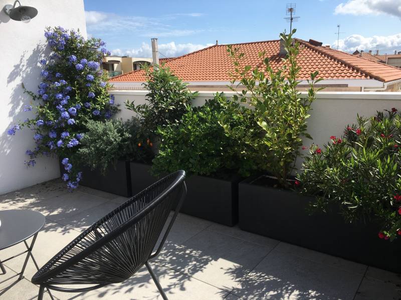 Jardinière fibre de verre/polyester sur le Bassin d'Arcachon